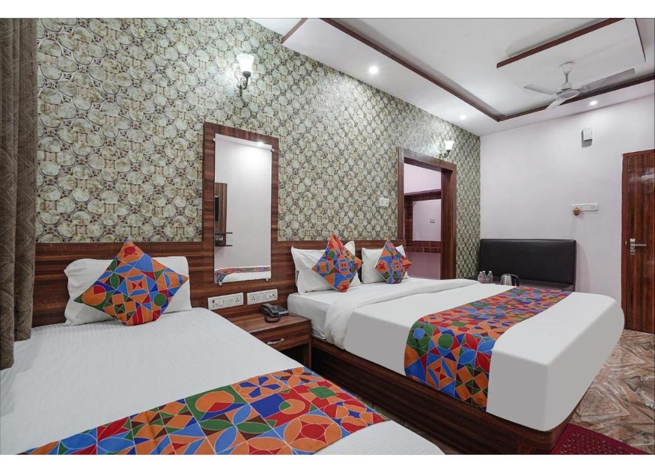 Ashiyana Hotel Varanasi Exterior foto